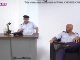 Sugarbabestv&colon; greeks police officier x évalué film