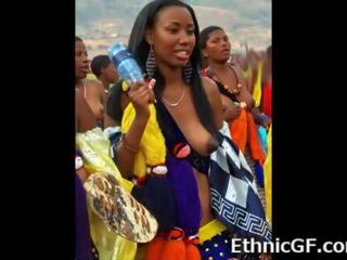 Real africana meninas a partir de tribos!